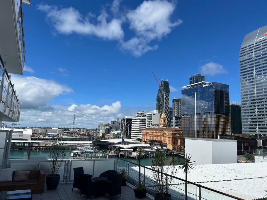 Seaview Waterfront Hotel Apt Auckland Exterior photo