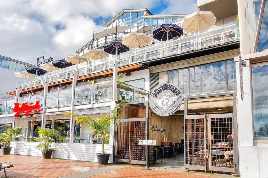 Seaview Waterfront Hotel Apt Auckland Exterior photo