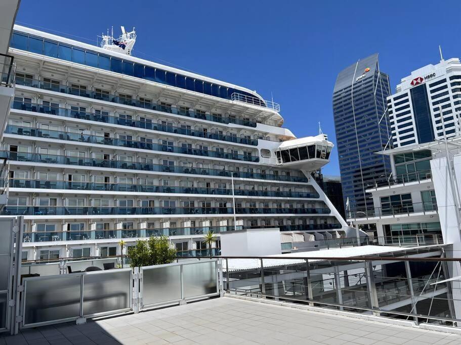 Seaview Waterfront Hotel Apt Auckland Exterior photo