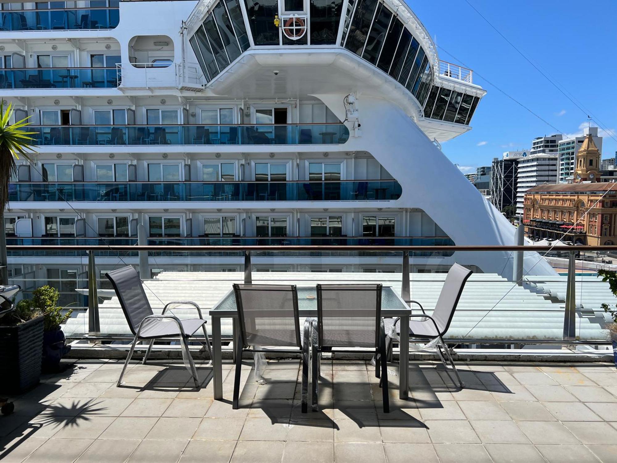 Seaview Waterfront Hotel Apt Auckland Exterior photo